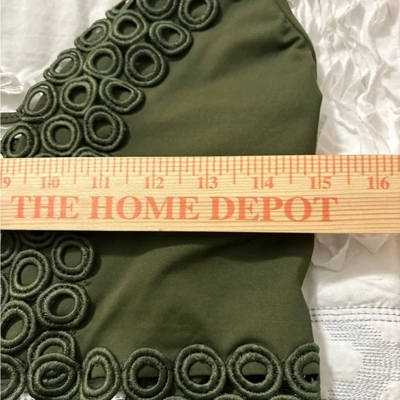 BECCA Siren Olive Green One Piece Swimsuit. Cute Circular Cutouts, Tie Back. - Picture 13 of 16